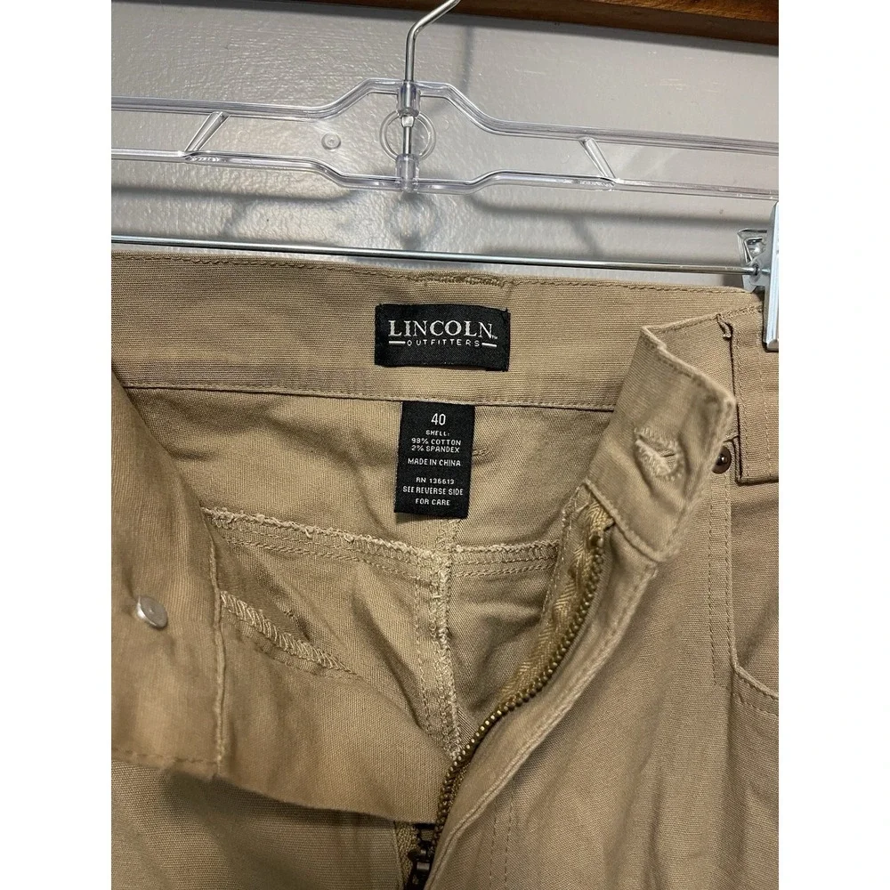 LINCOLN OUTFITTERS Cargo Shorts Khaki Mens Size 40x 10.5 Tactical NWOT